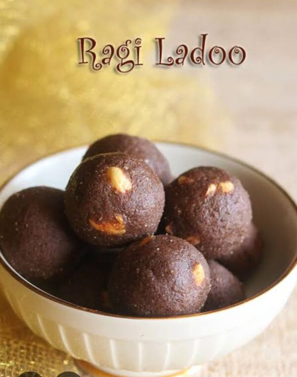 Ragi laddu